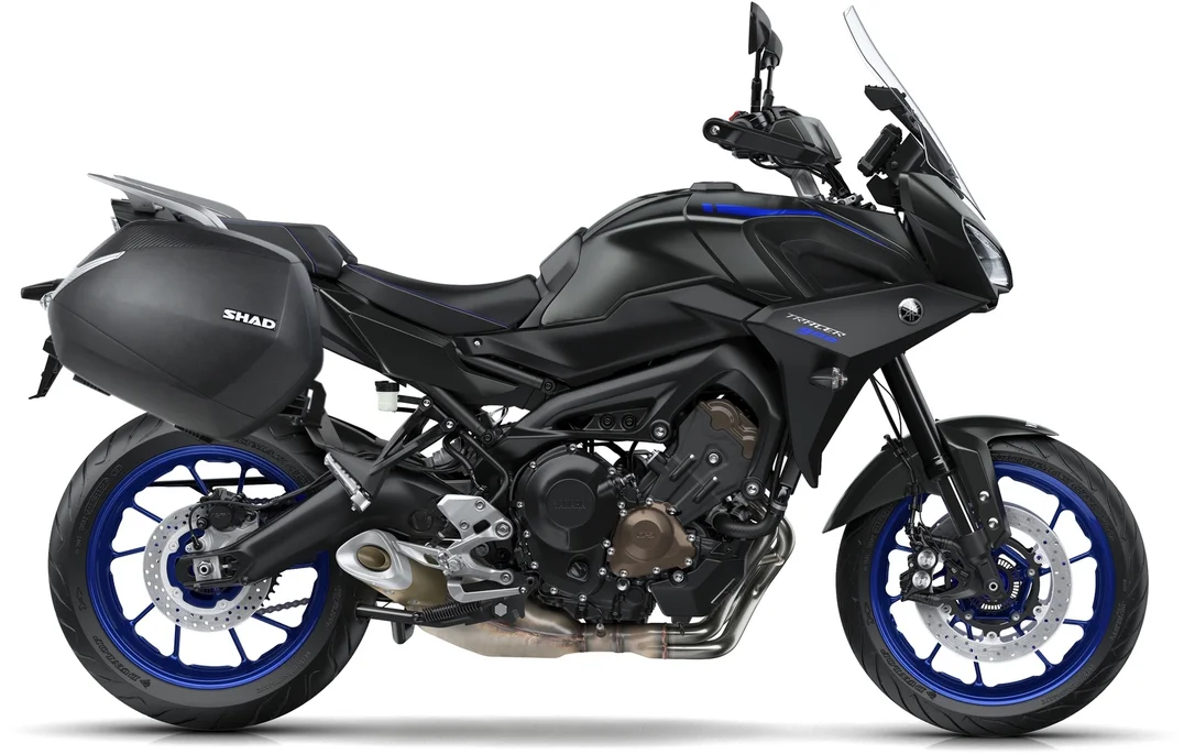 fc-moto1-448286