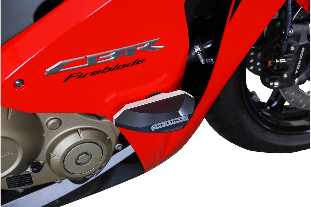 fc-moto4-1129052
